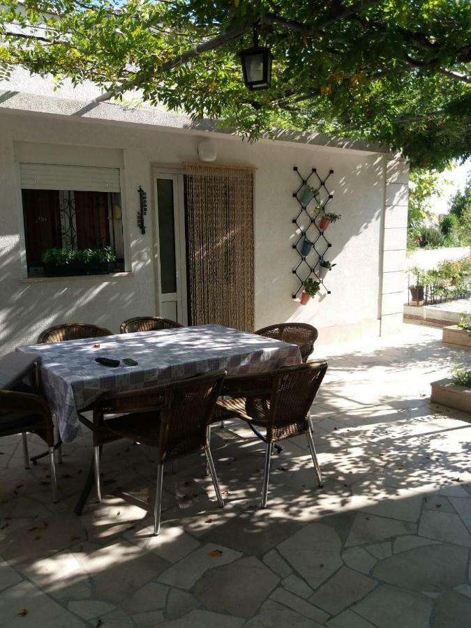 מאקרסקה Apartment Center Tonka מראה חיצוני תמונה